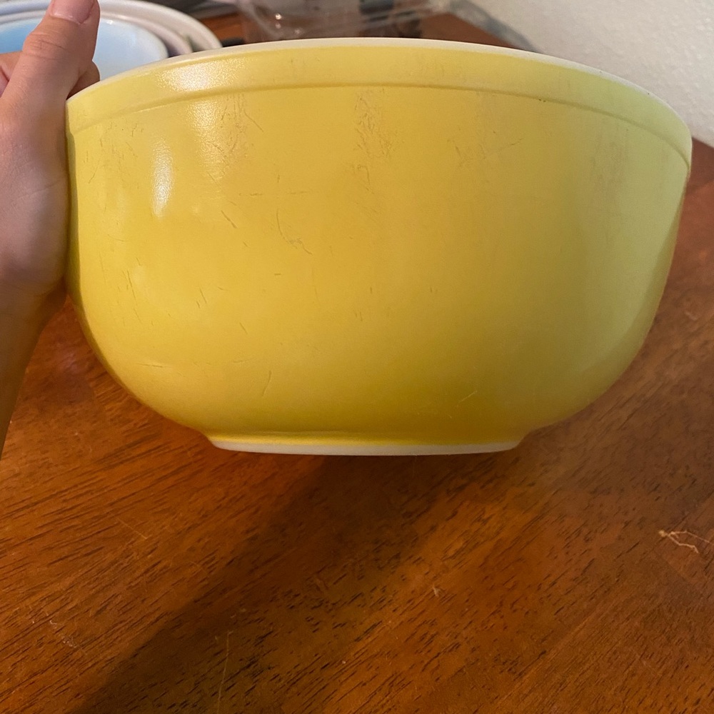 Pyrex Primary Color Nesting Bowls - Picture 9 of 9